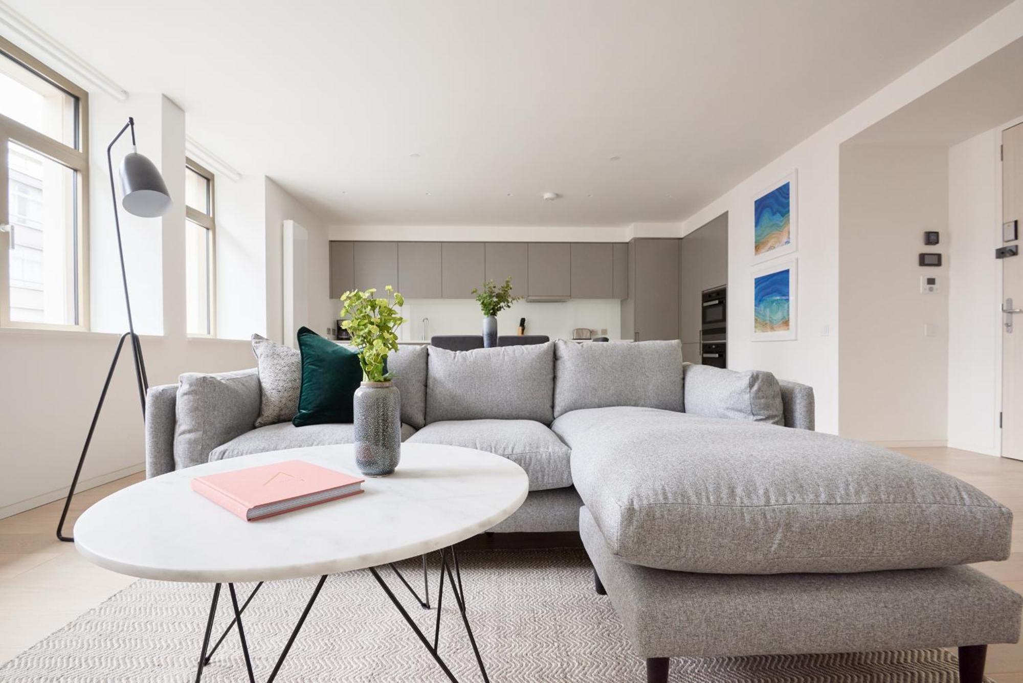 Sonder Oxford Circus Aparthotel London Phòng bức ảnh