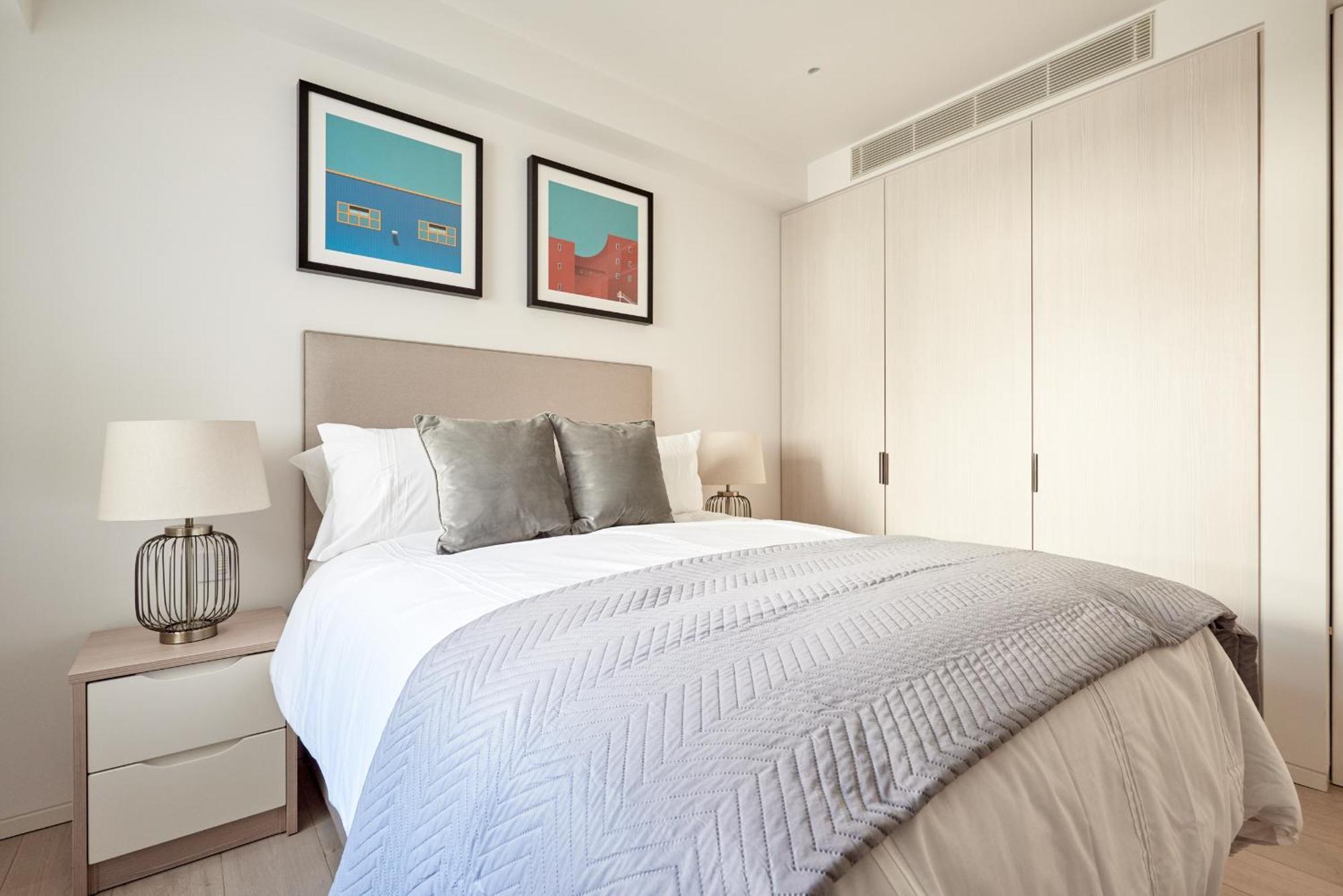Sonder Oxford Circus Aparthotel London Phòng bức ảnh